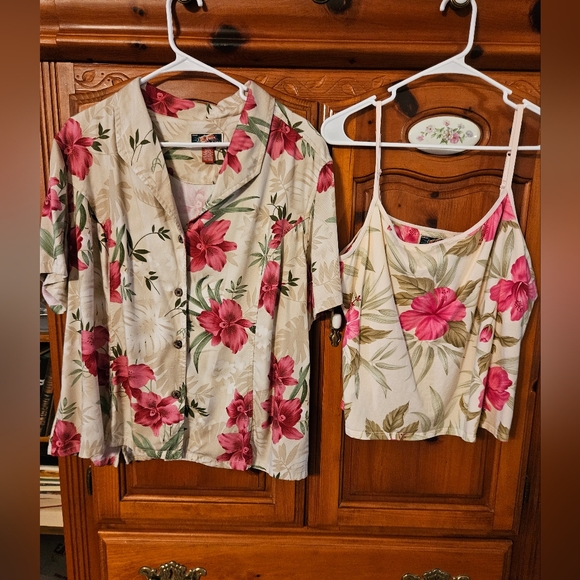 Blouse with tank top - Picture 3 of 3